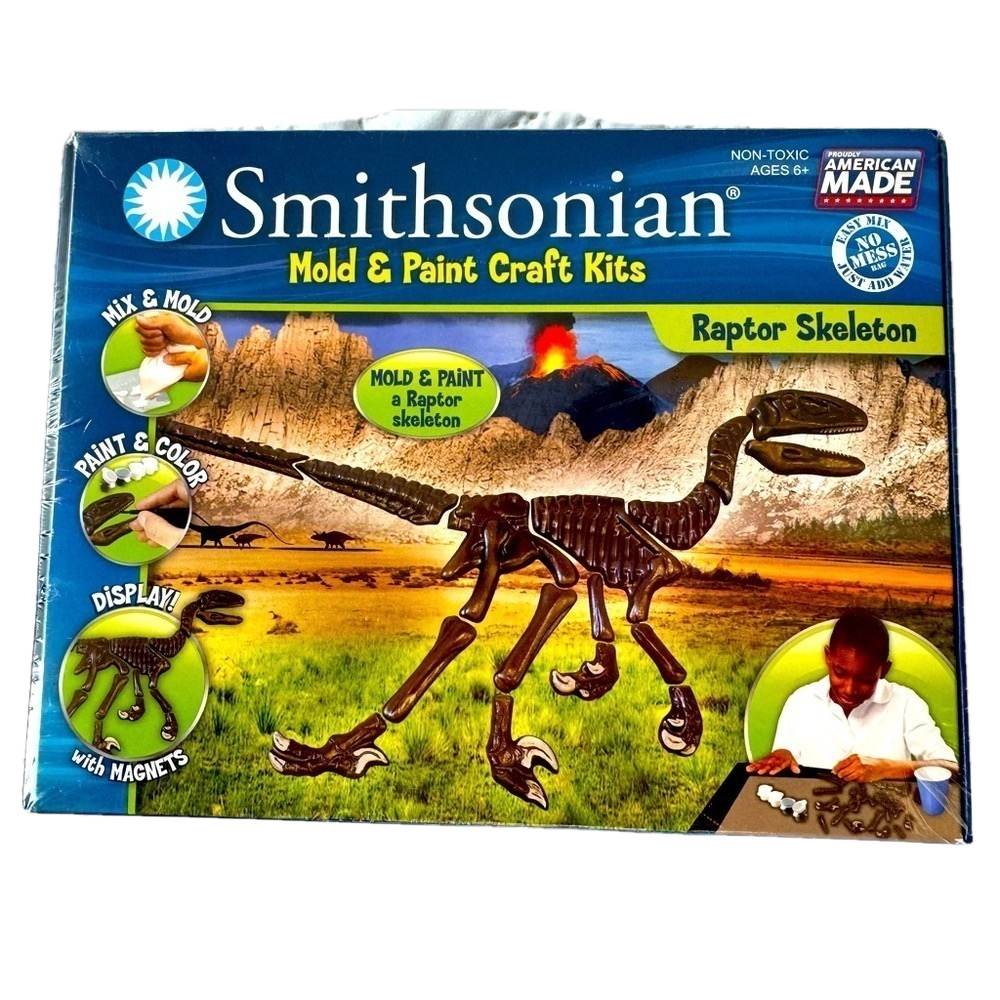 Smithsonsian Raptor Skeleton Mold & Paint STEAM Learning Educational Kid Kit 6+